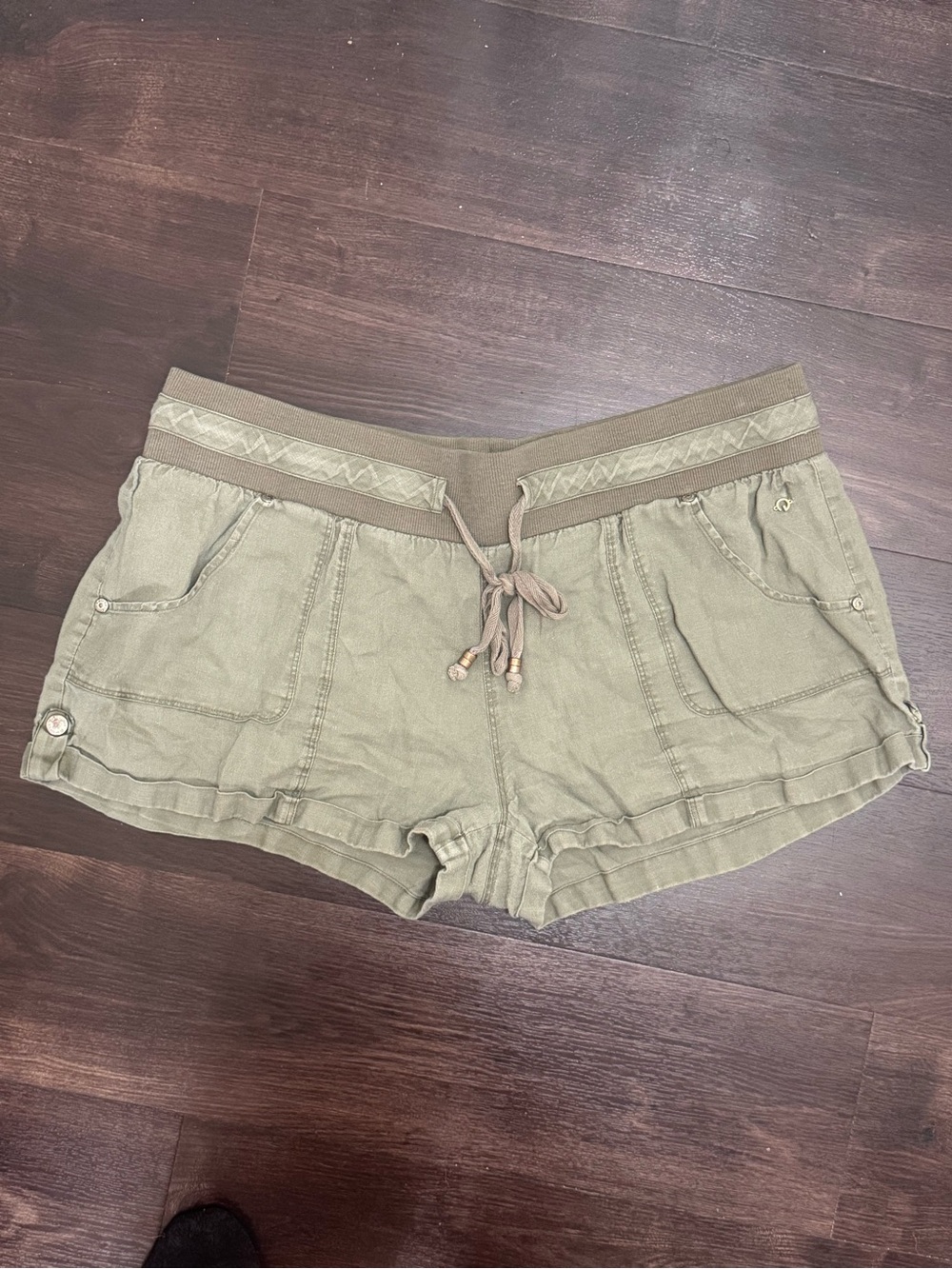 G by Guess Olive Drawstring Linen Blend Utility Shorts